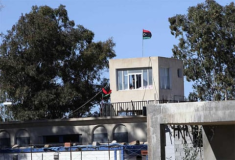 ஆயுத குழுக்களிடையே கடும் மோதல்: லிபியா சிறையில் இருந்து 400 கைதிகள் தப்பி ஓட்டம்