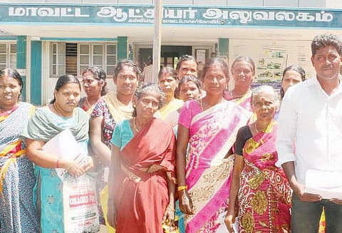 109 ஏக்கர் அரசு நிலத்தை மீட்டு, இலவச வீட்டு மனைப்பட்டா வழங்க வேண்டும் கலெக்டர் அலுவலகத்தில் மனு