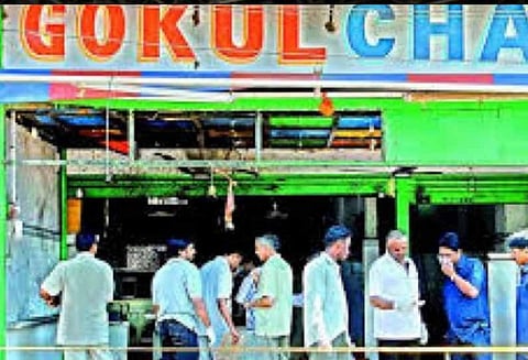 ஐதராபாத் இரட்டை குண்டுவெடிப்பு : 2 பேர் குற்றவாளிகள் ; 3 பேர் விடுதலை