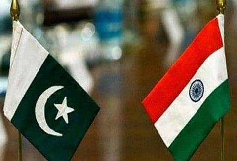 தீவிரவாதம் மூலம் இந்தியாவின் ஒருமைப்பாட்டை குலைக்கலாம் என பாகிஸ்தான் தப்பு கணக்கு போடுகிறது -இந்தியா