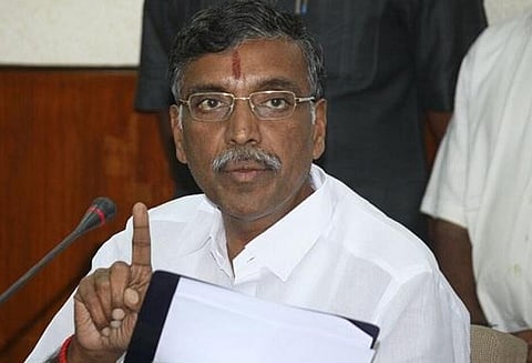 ஆசிரியர்கள் பற்றாக்குறை என்பது பொய்யான தகவல் - உயர்கல்வித்துறை அமைச்சர் கே.பி.அன்பழகன் பேச்சு