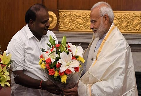 மேகதாதுவில் புதிய அணை: இருமாநில முதல்-மந்திரிகள் கூட்டத்தை கூட்ட வேண்டும் - பிரதமர் மோடியிடம் கர்நாடக உயர்மட்ட குழு வலியுறுத்தல்