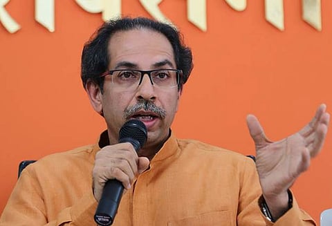 ஆட்சியில் அமர்ந்ததும் இந்துத்துவா என்ற ஏணியை பா.ஜனதா தூக்கி எறிந்துவிட்டது - சிவசேனா விமர்சனம்