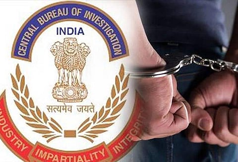 ரூ.8 லட்சம் லஞ்சம் கேட்ட ஜி.எஸ்.டி. சூப்பிரண்டு கைது