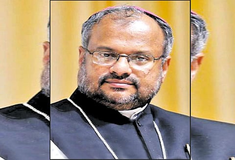 கேரளா: கன்னியாஸ்திரி கற்பழிப்பு புகாரில் பேராயருக்கு போலீசார் சம்மன்