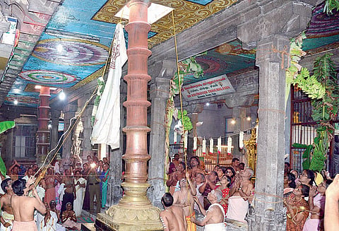 கன்னியாகுமரி சுசீந்திரம் கோவிலில் ஆவனத்திருவிழா கொடியேற்றத்துடன் தொடங்கியது