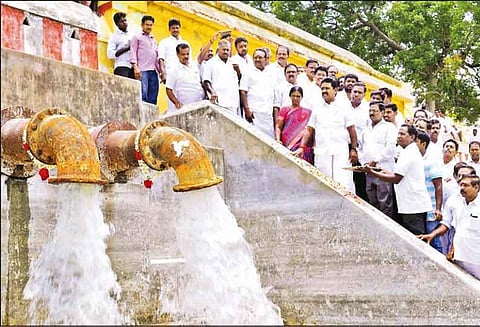 கடைமடை பகுதிகளுக்கு கூடுதலாக தண்ணீர் திறந்து விட முதலமைச்சர் உத்தரவிட்டுள்ளார் - அமைச்சர் காமராஜ் தகவல்