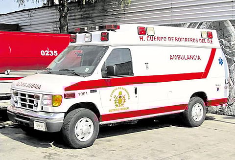 சடலத்துடன் ஆம்புலன்சை திருடிச் சென்றவர்!