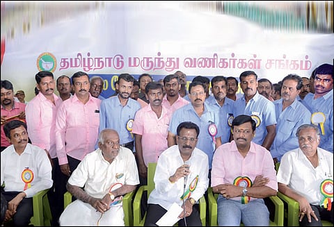 ‘ஆன்லைன்’ வர்த்தகத்தை கண்டித்து தமிழகத்தில் 28-ந் தேதி மருந்து கடைகள் அடைப்பு