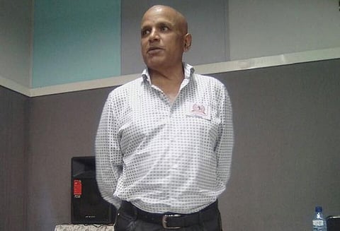 தென்னாப்பிரிக்க அதிபருக்கு எதிராக இனவெறி கருத்து; முன்னாள் இந்திய வம்சாவளி கவுன்சிலர் கைது