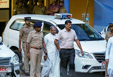 கன்னியாஸ்திரி பாலியல் பலாத்காரம் செய்யப்பட்ட வழக்கில் பேராயர் பிராங்கோ கைது