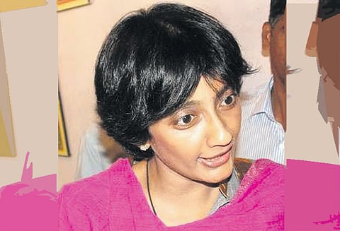 தனிமையில் வசிக்கிறார் : நடிகை கனகா என்ன ஆனார்?