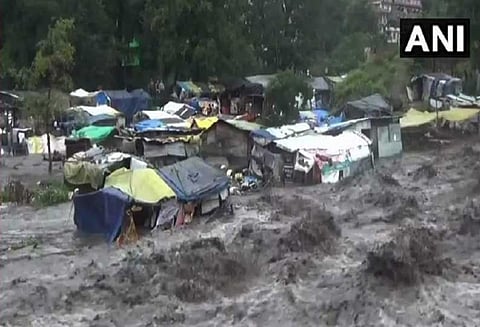 இமாசல பிரதேசத்தில் கனமழை: தமிழக சுற்றுலா பயணிகள் 70–க்கும் மேற்பட்டோர் சிக்கித்தவிப்பு