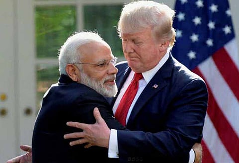 சுஷ்மா சுவராஜ் மூலம் நண்பர் மோடிக்கு அன்பான செய்தி அனுப்பிய டொனால்டு டிரம்ப்