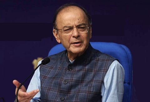 பேரிடர் காலங்களில் ஜி.எஸ்.டி.யுடன் புதிய வரி - 7 மந்திரிகள் அடங்கிய குழு பரிசீலனை