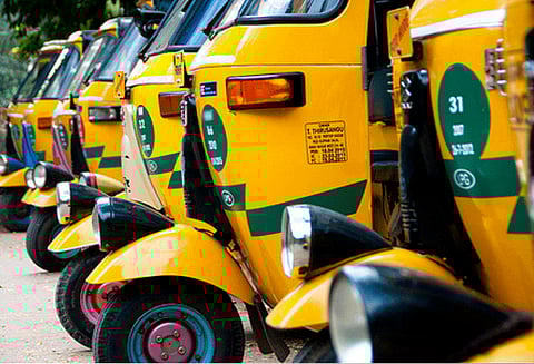 ஏற்காட்டில் இரவு 9 மணிக்கு மேல் ஆட்டோக்கள் இயக்க தடை