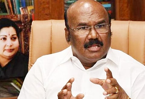 தி.மு.க. பிரமுகர்கள் வீடுகளில் வருமான வரி சோதனை நடத்தினால் ரூ.10 ஆயிரம் கோடி கிடைக்கும் ஜெயக்குமார் ‘பகீர்’ குற்றச்சாட்டு