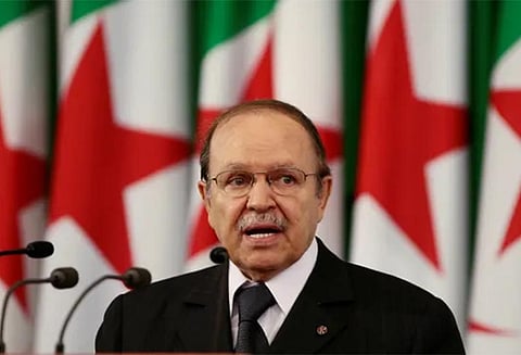 தொடர் போராட்டம் எதிரொலி: அல்ஜீரிய அதிபர் பதவி விலக முடிவு?