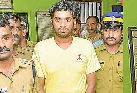 கேரளாவில் தாயின் 2வது கணவரின் தாக்குதலில் இருந்து தம்பியை காக்க முயன்ற 7 வயது சிறுவன் உயிரிழப்பு