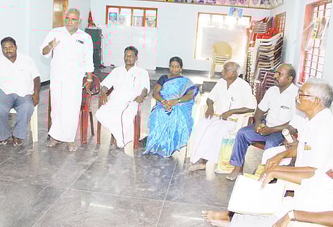 கம்யூனிஸ்டு கட்சி பொறுப்பாளர்கள் கூட்டம்