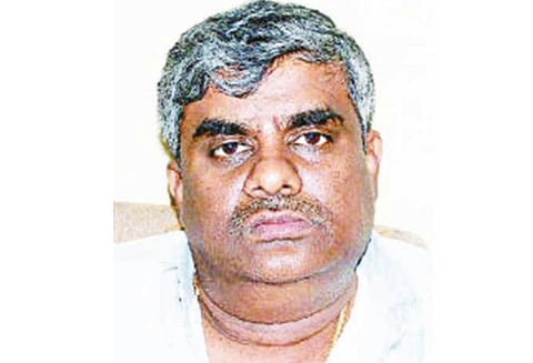 மோடி மீண்டும் பிரதமரானால் அரசியலைவிட்டு விலகுவேன் : மந்திரி எச்.டி.ரேவண்ணா சொல்கிறார்