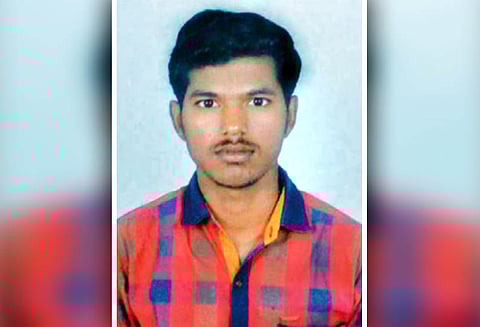 அத்தை மகள் இறந்த அதிர்ச்சியில் விபரீத முடிவு, ரெயில் முன்பு பாய்ந்து போலீஸ்காரர் தற்கொலை