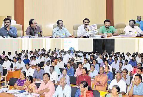 1,357 வாக்குச்சாவடிகளில் ‘வெப் கேமரா’ பொருத்தப்படும் காஞ்சீபுரம் கலெக்டர் தகவல்