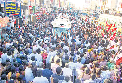 தேசிய கட்சிகளை நம்ப வேண்டாம் டி.டி.வி.தினகரன் பிரசாரம்