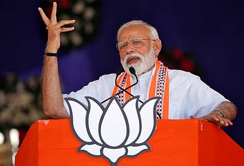 என்னை இழிவுபடுத்துவதற்காக ஒரு சமுதாயத்தையே ‘திருடர்கள்’ என்று முத்திரை குத்துவதா? - ராகுல் காந்திக்கு பிரதமர் மோடி கண்டனம்