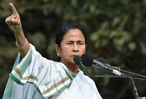 மோடி பகல் கனவு காண்கிறார்: நாடாளுமன்ற தேர்தலில் பா.ஜ.க.வுக்கு ‘ரசகுல்லா’ தான் கிடைக்கும் - மம்தா பானர்ஜி கிண்டல்