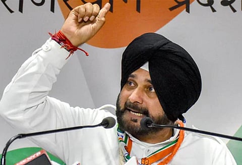 சித்துவுக்கு 72 மணி நேரம் தேர்தல் பிரசாரம் செய்ய தடை - தேர்தல் ஆணையம்