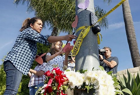 அமெரிக்காவில் யூத வழிபாட்டு தலத்தில் துப்பாக்கிச்சூடு; பெண் பலி - டிரம்ப் கண்டனம்