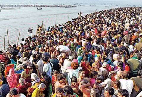 கும்பமேளாவில் இதுவரை 50 ஆயிரம் பேர் வரை மாயம்: உறவினர்கள் கதறல்