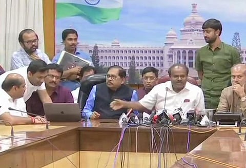 மஜத கட்சி எம்.எல்.ஏ-வின் மகனிடம் எடியூரப்பா பேரம் பேசியதாக கூறும் ஆடியோ வெளியீடு: கர்நாடக அரசியலில் பரபரப்பு