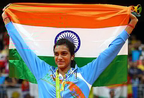 இந்திய பேட்மிண்டன் வீராங்கனை பி.வி.சிந்து ரூ.50 கோடிக்கு ஒப்பந்தம்