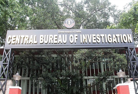 சி.பி.ஐ. 4,100க்கும் மேற்பட்ட அரசு ஊழியர்கள் மீது ஊழல் வழக்குகள் பதிவு