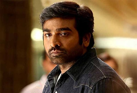 சர்ச்சை சுவரொட்டி: நடிகர் விஜய்சேதுபதி வருத்தம்