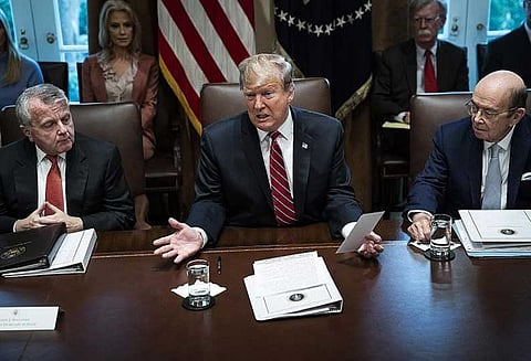 மெக்சிகோ எல்லை சுவர் விவகாரம்: அமெரிக்காவில் அவசரநிலை அறிவிப்பு