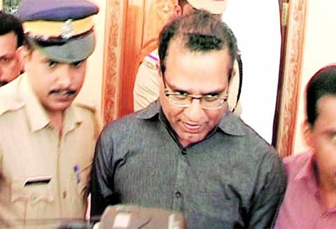 சிறுமி கற்பழிப்பு வழக்கு: கேரள பாதிரியாருக்கு 20 ஆண்டு கடுங்காவல் - கோர்ட்டு உத்தரவு