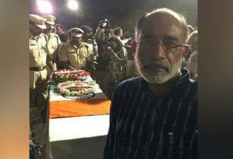 சிஆர்பிஎப் வீரர் உடல் முன்பு நின்று செல்பி எடுக்கவில்லை: மத்திய அமைச்சர் கேஜே அல்போன்ஸ் விளக்கம்