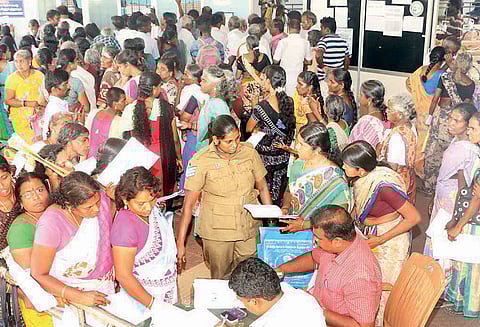 நாகர்கோவில் மாநகராட்சியுடன் 18 ஊராட்சிகளை இணைக்கும் முடிவை ரத்து செய்ய வேண்டும்