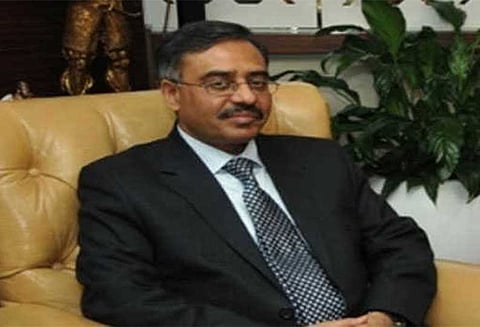 டெல்லியில் இருந்து பாகிஸ்தான் தூதர் சொந்த நாட்டுக்கு புறப்பட்டு சென்றார்