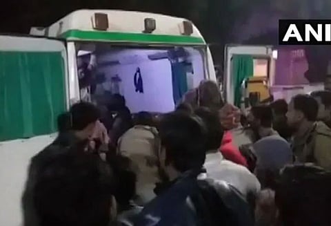 ராஜஸ்தானில் திருமண கோஷ்டியினர் மீது டிரக் மோதி விபத்து: 13 பேர் பலி, 18 பேர் காயம்