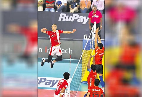 புரோ கைப்பந்து லீக்: கோழிக்கோடு அணி இறுதிப்போட்டிக்கு முன்னேற்றம்