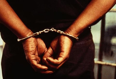 இலங்கையில் நடந்த கொலையில் தேடப்பட்டவர் ராமநாதபுரத்தில் கைது - மேலும் 3 பேரும் சிக்கினர்