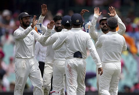 இந்தியாவுக்கு எதிரான 4வது டெஸ்ட்: ஆஸ்திரேலியா தேநீர் இடைவேளை வரை 198/5 (68 ஓவர்கள்)