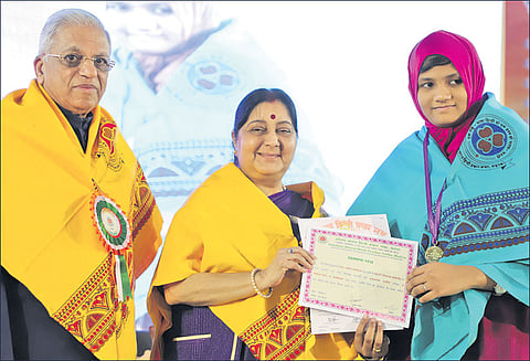 பிராந்திய மொழிக்கு நிகராக ‘தென்னிந்தியாவில் இந்தி மொழி வளர்ச்சி அடைந்து வருகிறது’ மத்திய மந்திரி சுஷ்மா சுவராஜ் பேச்சு