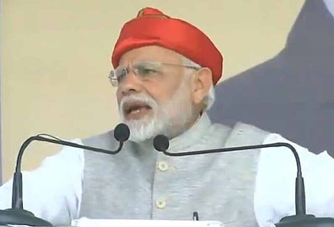 அனைவரும் வளர்ச்சியடைய வேண்டும் என்பதற்காகவே 10% இடஒதுக்கீடு அளிக்க மத்திய அரசு முடிவெடுத்தது- பிரதமர் மோடி விளக்கம்