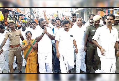 எந்த தேர்தலாக இருந்தாலும் அ.தி.மு.க. அமோக வெற்றி பெறும் குமரகுரு எம்.எல்.ஏ. பேச்சு