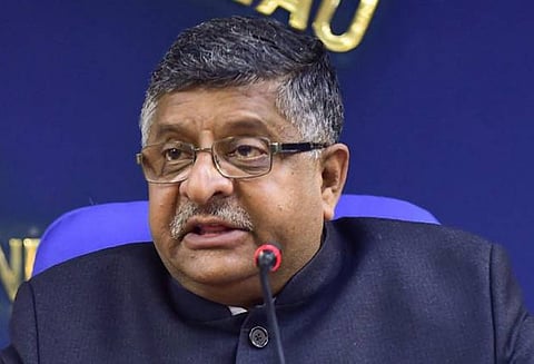 மத்திய மந்திரி ரவி சங்கர் பிரசாத் உடல்நிலை சீராக உள்ளது - டெல்லி எய்ம்ஸ் மருத்துவமனை